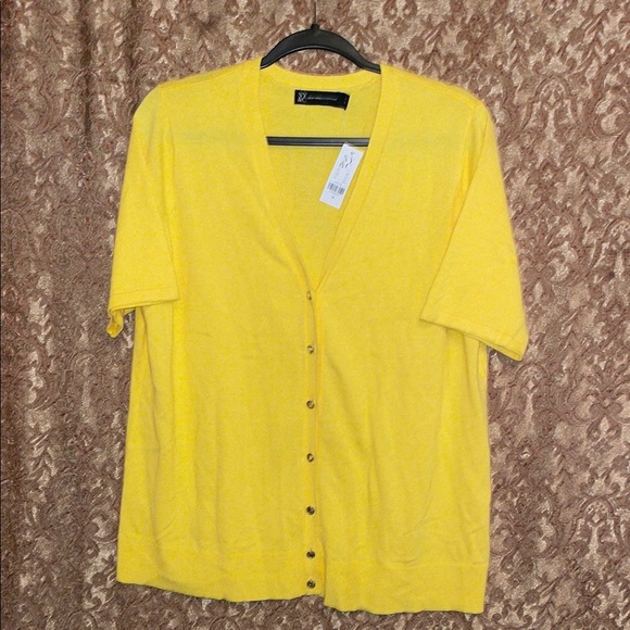 New York & Company Tops - NWT New York & Company Women’s Sunny Yellow Knit Top. Size 1X.